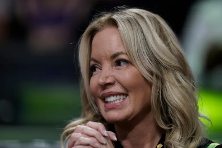 5 Buss Siblings Say They Still Intend To Sell Lakers Minority Shares Despite Jeanie's Opposition